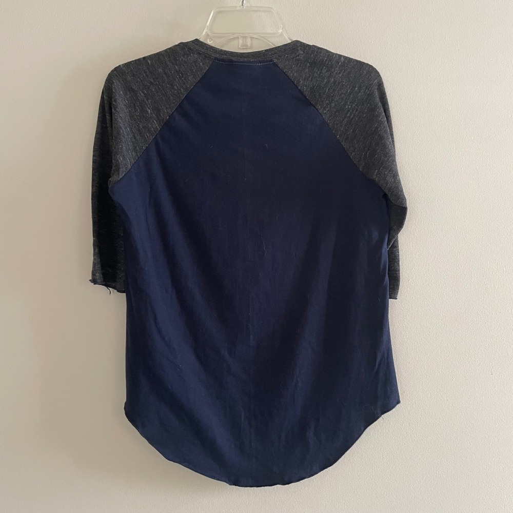 5th & Ocean Chicago White Sox Raglan Shirt Womens Small Navy Grey Rhinestone MLB - Picture 2 of 15